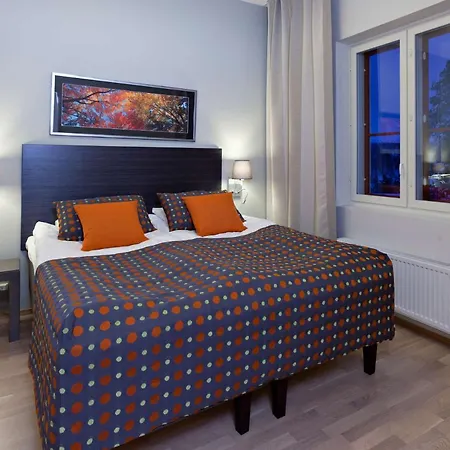 Club Apartment *