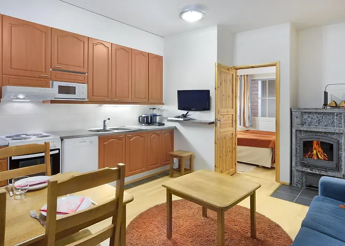 ホリデー クラブ アパート