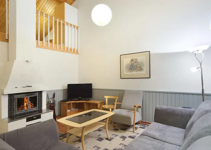 アパート ホリデー クラブ サーリセルカ