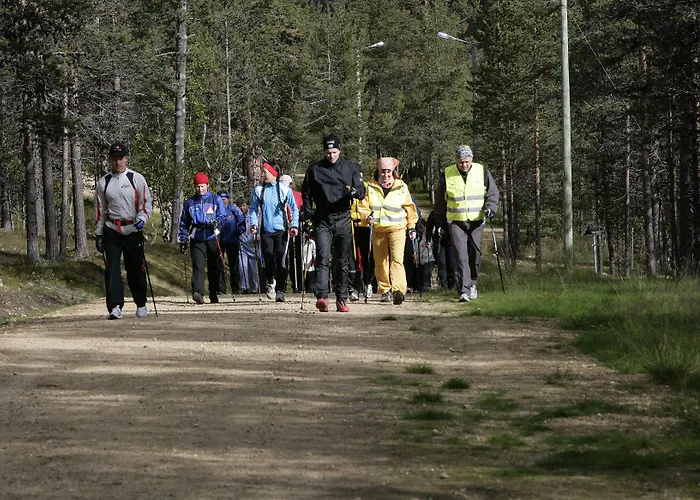 アパート ホリデー クラブ サーリセルカ