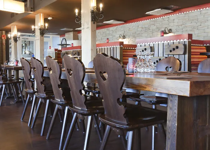 アパート ホリデー クラブ *