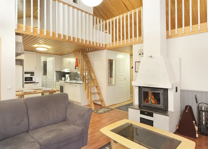 ホリデー クラブ アパート