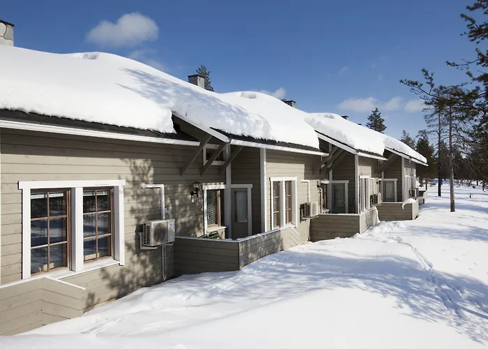 アパート ホリデー クラブ サーリセルカ