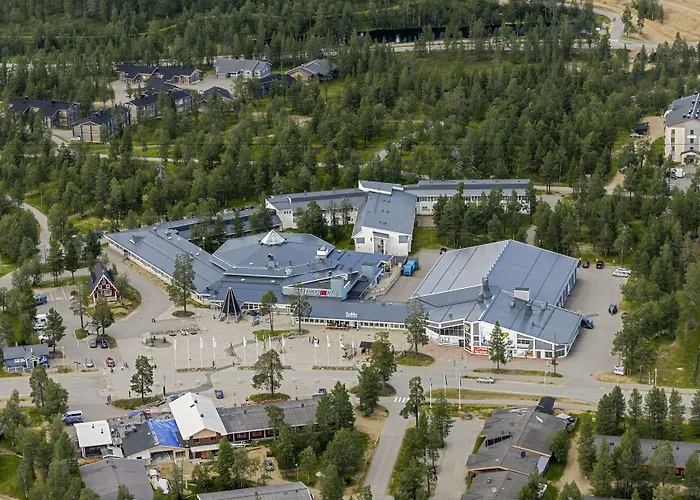 アパート ホリデー クラブ サーリセルカ