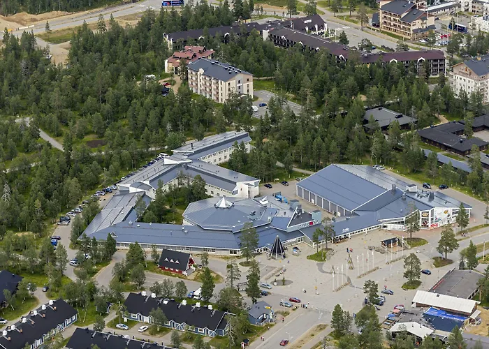 ホリデー クラブ アパート